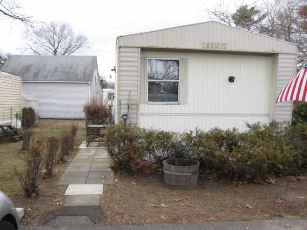 735 Memorial Drive,   lot # 112, Chicopee, MA 01020 