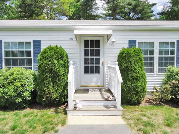3305 Island Drive, Middleborough, MA 02346 