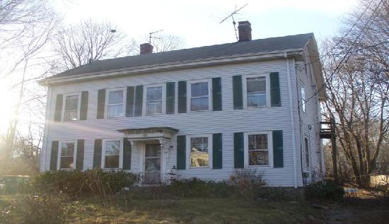 62 Circular Street, North Attleboro, MA 02760 