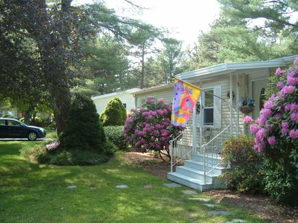 43 Kennedy, Carver, MA 02330 