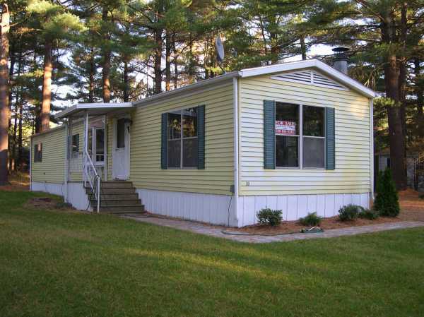 39 Roosevelt Ridge, Carver, MA 02330 