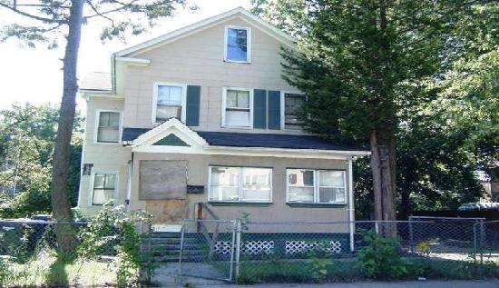 12 Florida Street, Springfield, MA 01109 