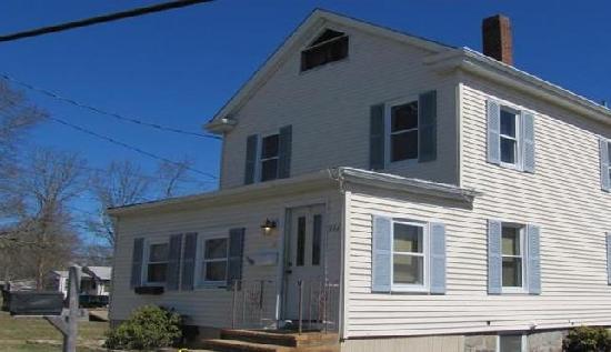 116 Middle Road, Acushnet, MA 02743 