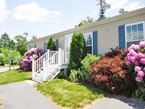 3404 Island Drive, Middleborough, MA 02346 