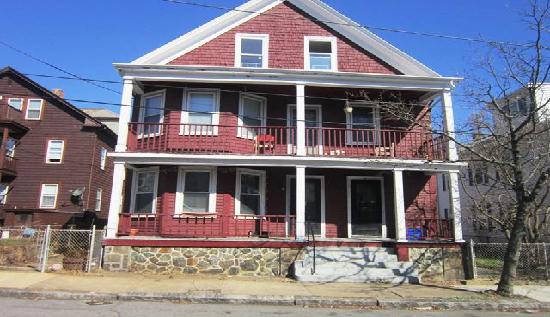 1 Chase St Unit 3, Salem, MA 01970 