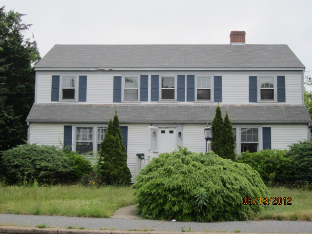 156 Winter Street, Hyannis, MA 02601 