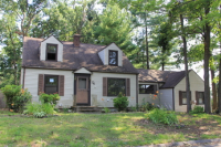 74 Albert Street, West Springfield, MA 01089 