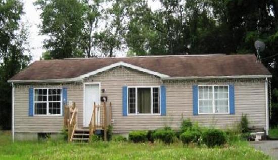 4 Norbell Street, Palmer, MA 01080 