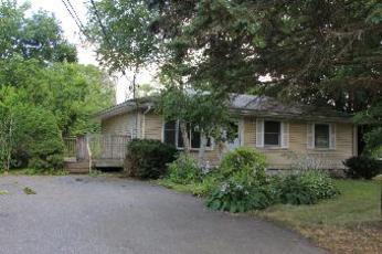 13 Kingsberry Lane, Ware, MA 01082 