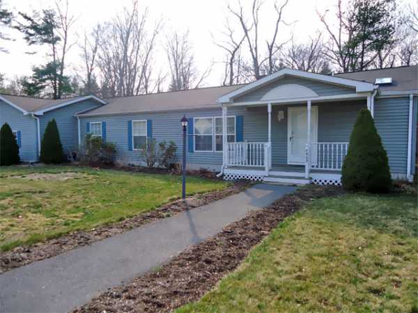 7402 Island Drive, Middleborough, MA 02346 