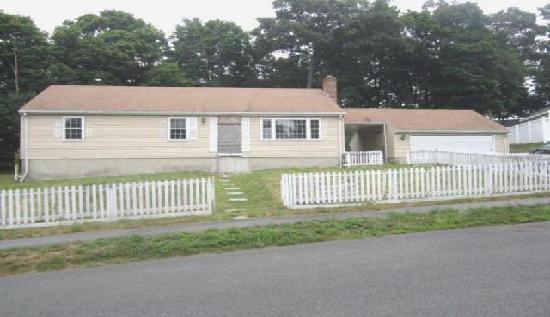 109 Colonial Dr, Quincy, MA 02169 