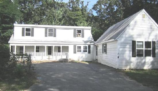 14 North Main Street, Avon, MA 02322 
