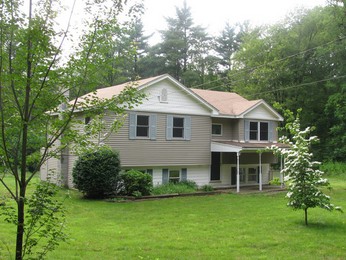 184 Greenwich Plains Rd, Ware, MA 01082 