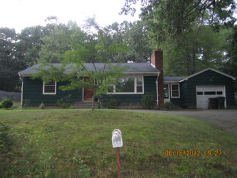 418 Leicester St, Auburn, MA 01501 