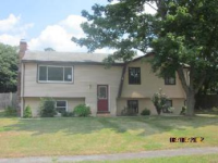 13 Lincolnshire Dri, Haverhill, MA 01835 