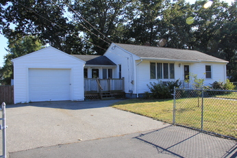 111 West Avenue, Ludlow, MA 01056 