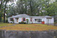 80 Carnavon Circle, Springfield, MA 01109 