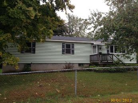 14 Grosvenor St, Ayer, MA 01432 