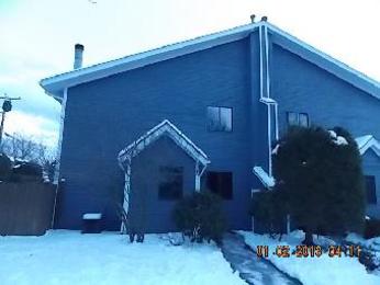24 Magnolia St Unit 8, Attleboro, MA 02703 