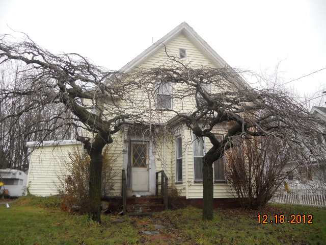 388 Centre St, Brockton, MA 02302 