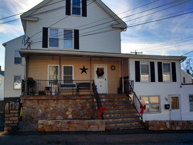 31 Mount Pleasant St, Milford, MA 01757 