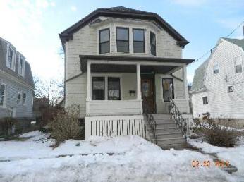 67 Rounds St, New Bedford, MA 02740 