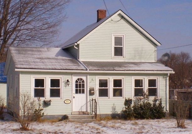 65 Melrose St, Adams, MA 01220 