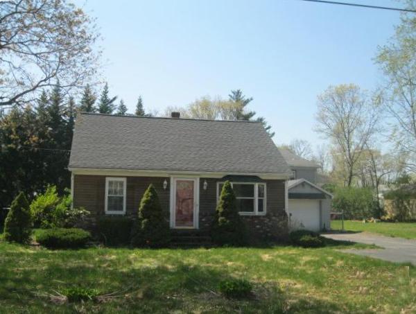 66 Russell Avenue, Attleboro, MA 02703 