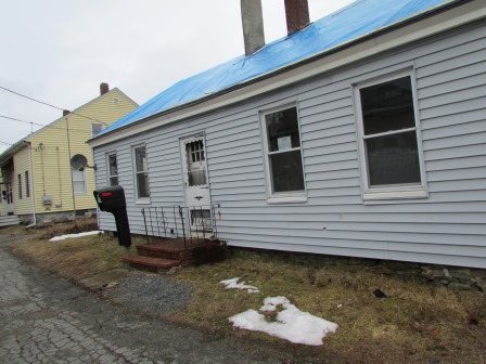 14 First Ave, Taunton, MA 02780 