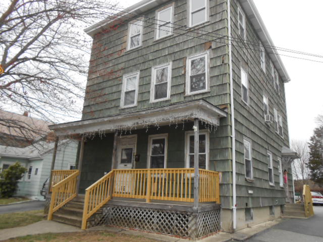 11 Floral St, Taunton, MA 02780 