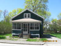 8 Norcross Street, Worcester, MA 01602 