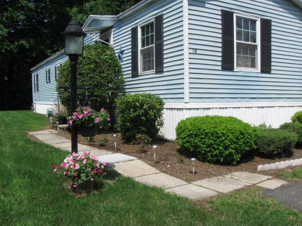 18 Clayton Drive, West Springfield, MA 01089 