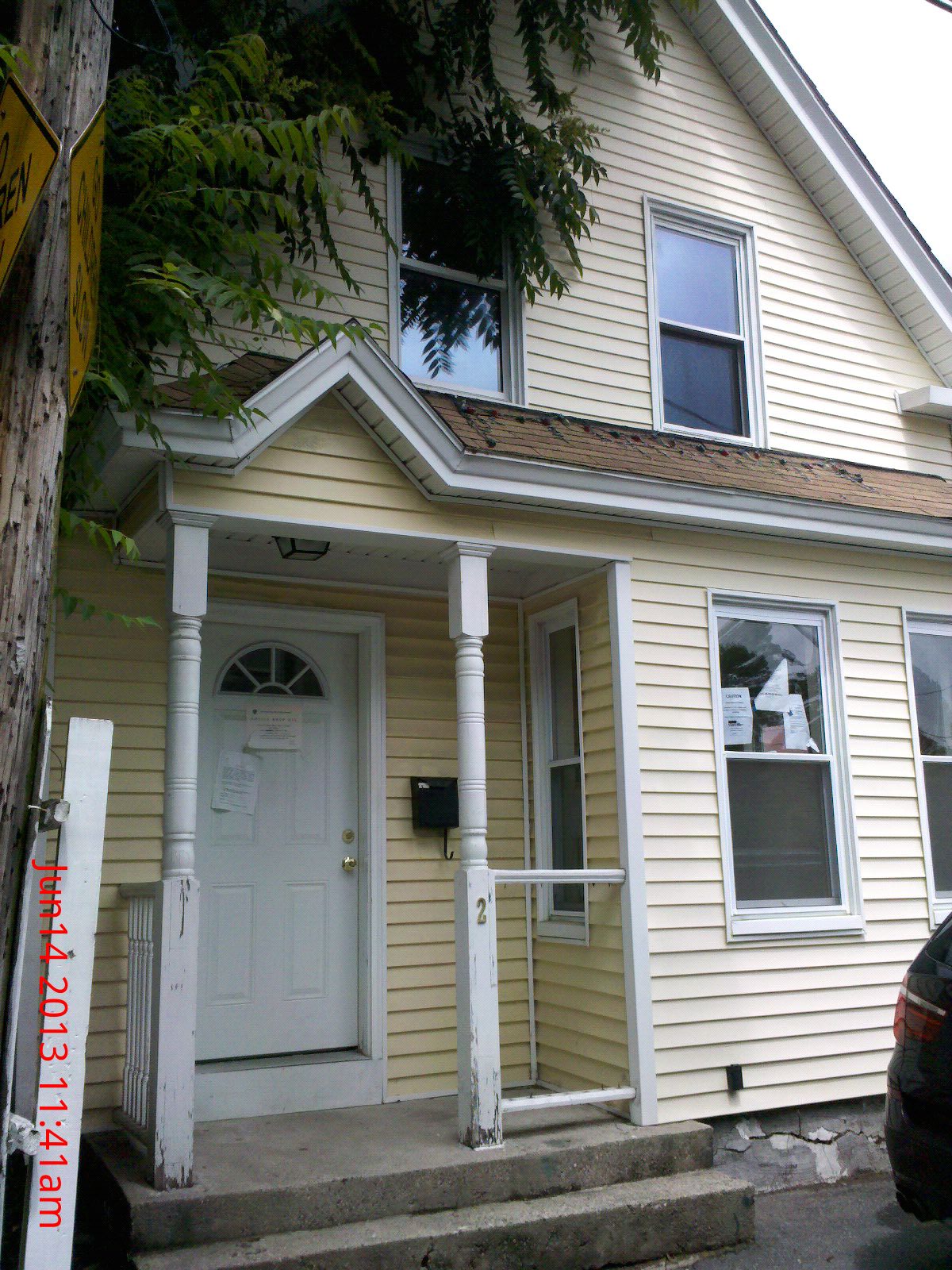 2 Forestview Ave, Lowell, MA 01850 