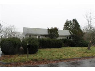 20 Milton St, Fairhaven, MA 02719 