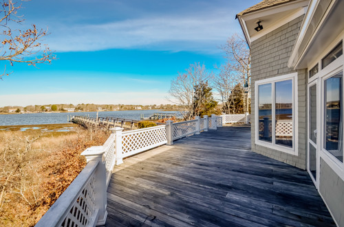 43 Waterline Drive South, Mashpee, MA 02649 