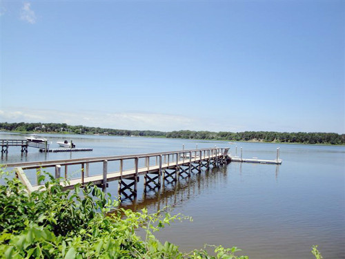 21 Old Main St, West Dennis, MA 02670 