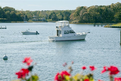 25 High Tide Ln, East Orleans, MA 02643 