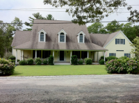 97 Harbor Dr, Pocasset, MA 02559 