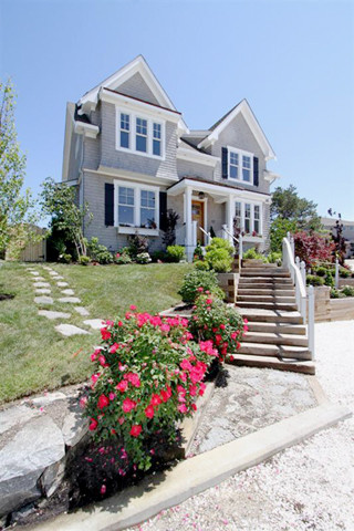 57 Harry Kemp Way, Provincetown, MA 02657 