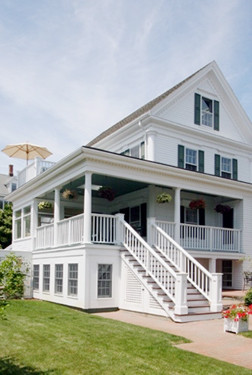 448 Commercial St, Provincetown, MA 02657 