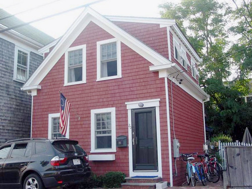 20 Bradford St, Provincetown, MA 02657 