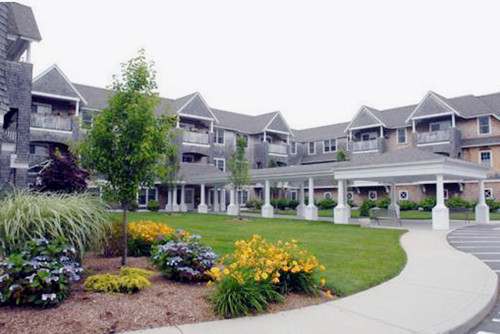 110 Dillingham Ave, Falmouth, MA 02540 