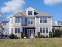 23 Peaked Cliff Rd, Sagamore Beach, MA 02562 