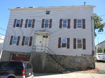 172 174 Diman St, Fall River, MA 02721 