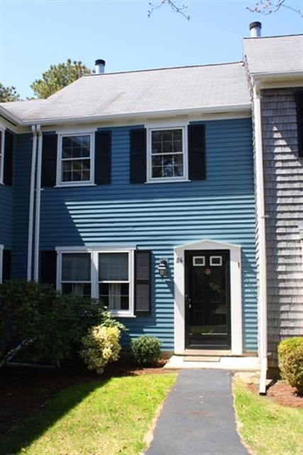 248 Camp St, West Yarmouth, MA 02673 