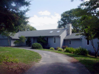 60 Indian Pond Point, Marstons Mills, MA 02648 