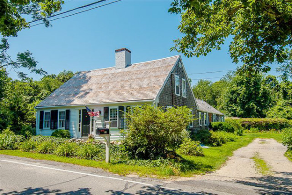 325 Willow St, West Barnstable, MA 02668 