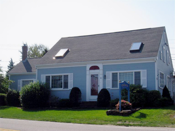 79 Main St, West Dennis, MA 02670 