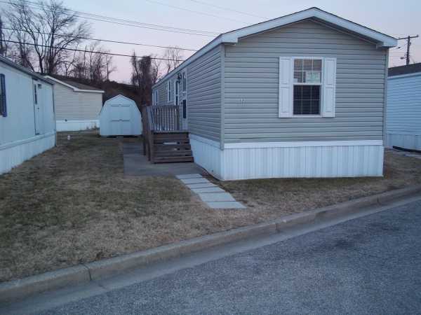 12 Vista Mobile Dr, Baltimore, MD 21222 