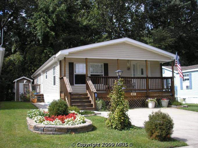 83B Edwards Lane, Lothian, MD 20711 